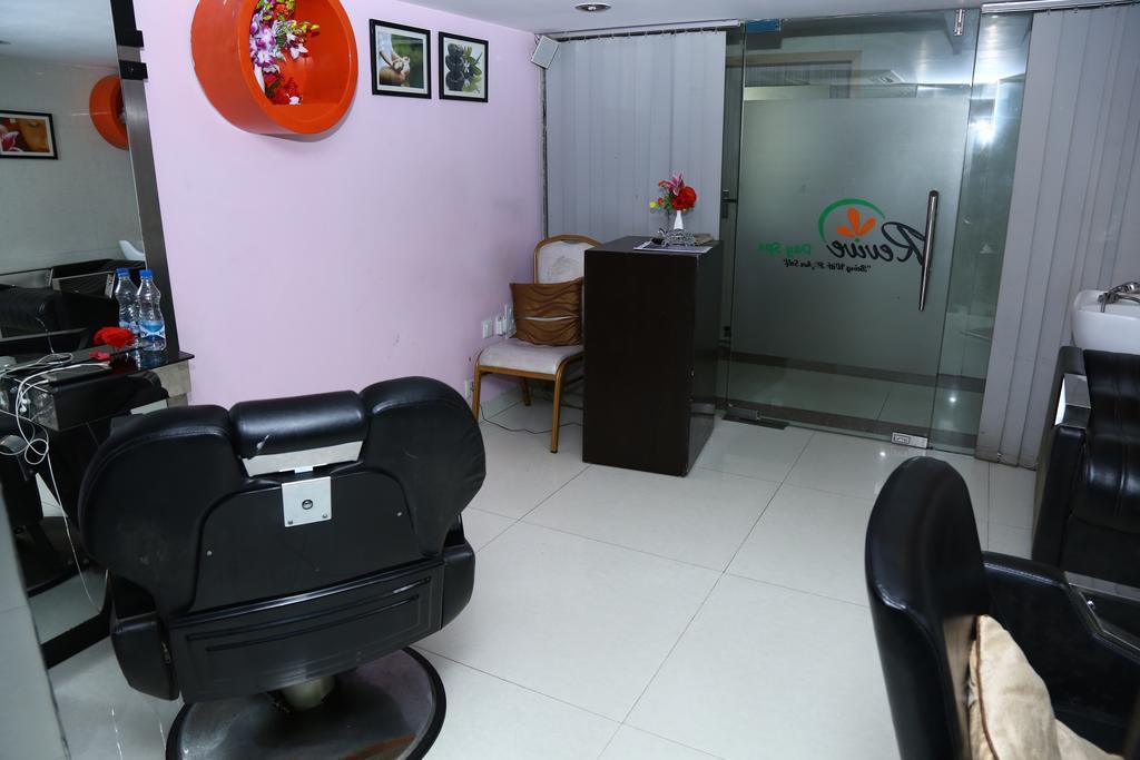 Hotel Rajshree & Spa Chandīgarh Exterior foto